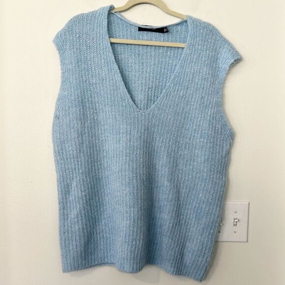 Vero Moda Powder Blue Vest Sweater M - Picture 1 of 6